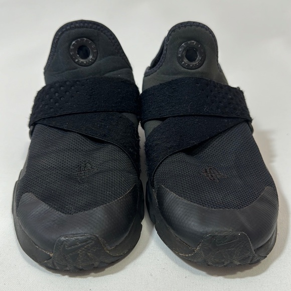 Nike Huarache Extreme Running Shoes Triple Black Youths Size 3Y Unisex - Picture 2 of 13